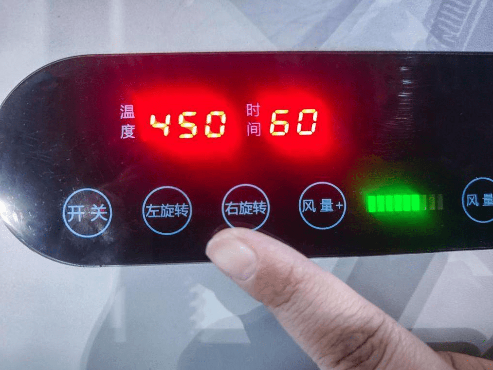 aebecfd609e3d1df4763ee033d9d298c_731298225ae540ad816ca3263a6bb4cd.png